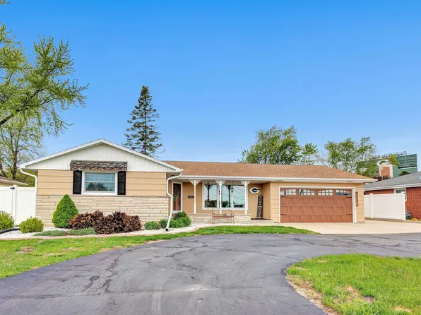 2064 S Oneida St, Green Bay, WI 54304