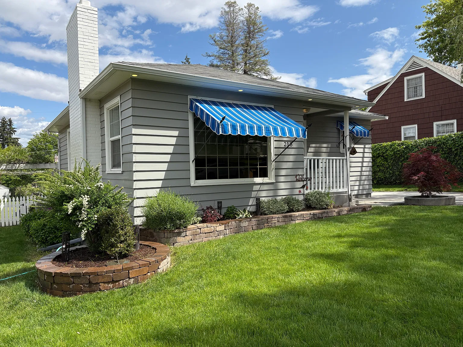 3 bed, 1628 sqft, $2,300 — Photo 1