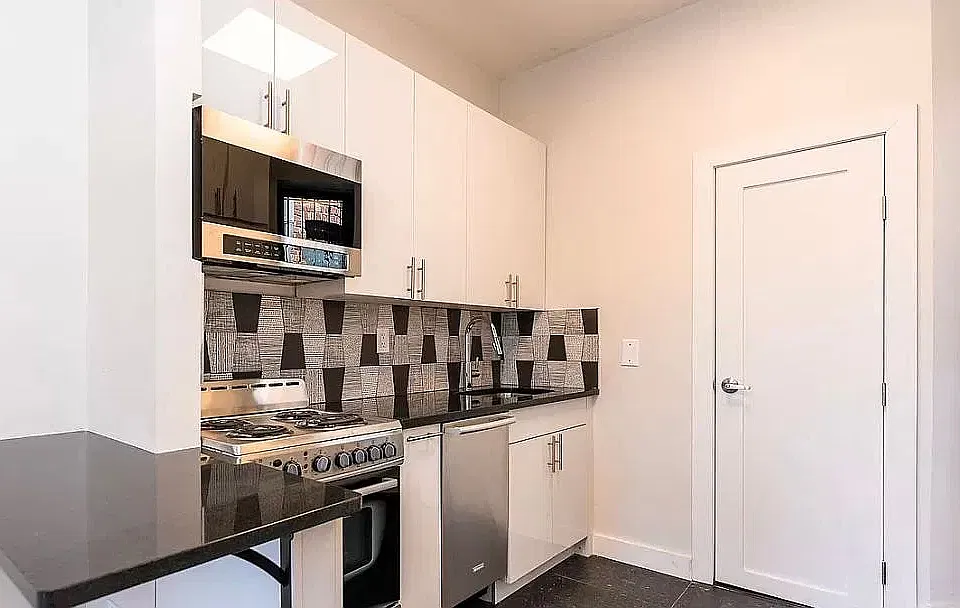 838 Flatbush Ave #3C
