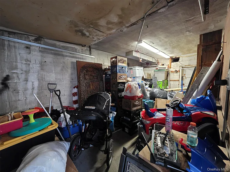 537 E Chester St — Photo 16