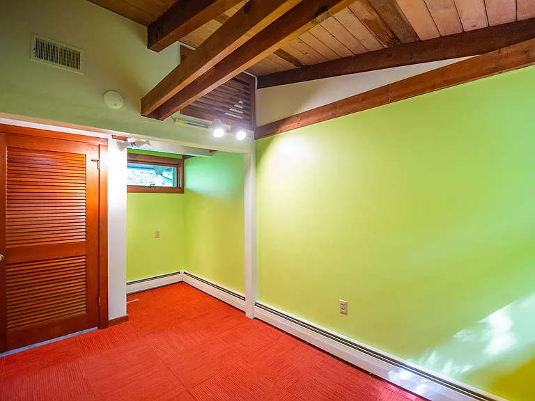 51 Madison Ave — Photo 20