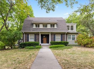 30 E 55th St, Kansas City, MO 64113
