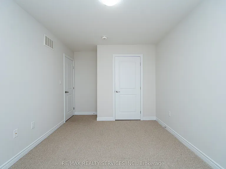 7 Baker Ln — Photo 41