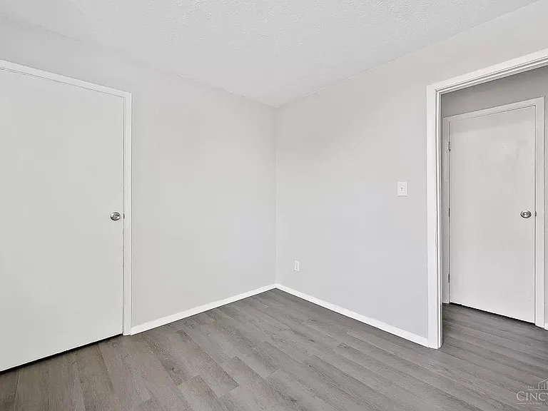 Bedroom #1