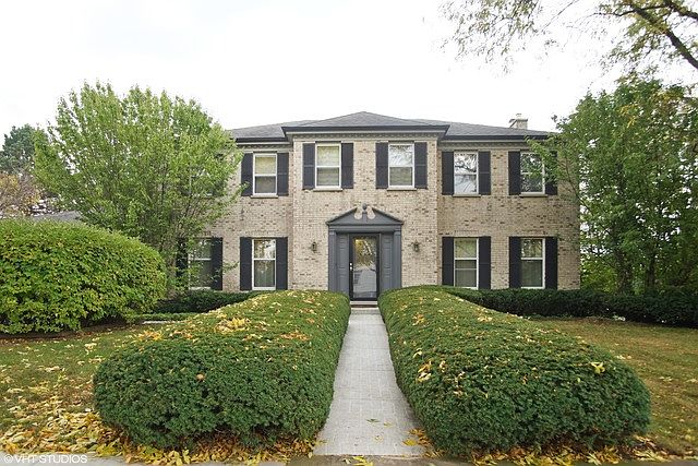 1st image of 3914 N Mitchell Dr