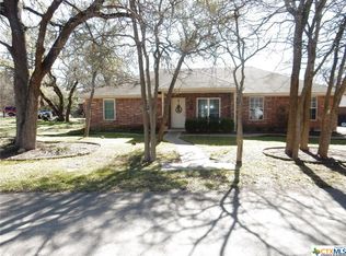 39 Mesquite Cir, Morgans Pt Resort, TX 76513