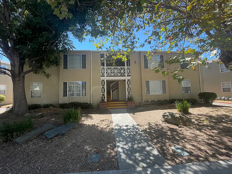 Garden Villas — Photo 18