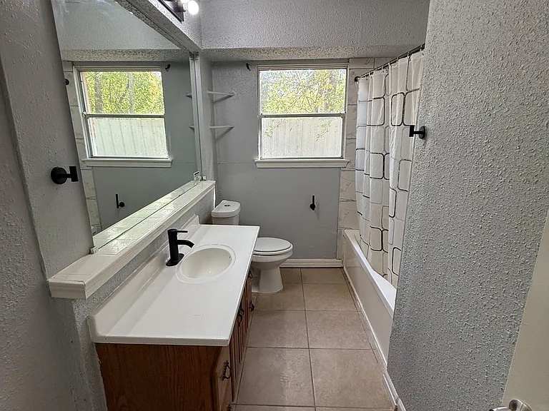 Trail Lake Dr — Photo 7