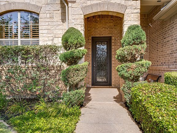 8113-seville-dr-north-richland-hills-tx-High-Res-3.jpg