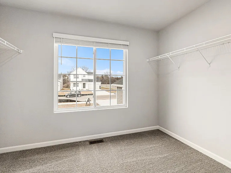 973 Vertex Cir — Photo 15