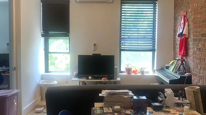 Rented by Nooklyn NYC LLC | media 12