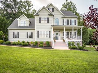 4700 Appletree Dr, Moseley, VA 23120