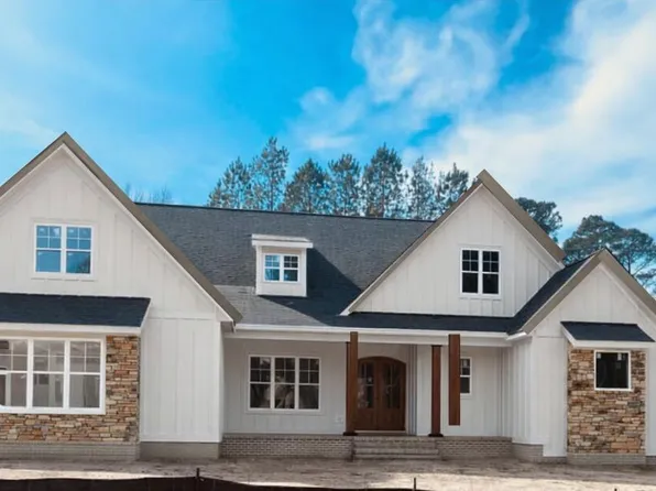 326 Slocum Dr, Wendell, NC 27591