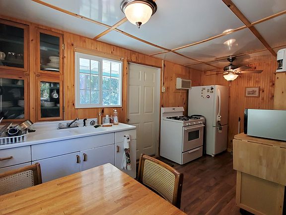 2nd image of 44006 Pine Flat Dr