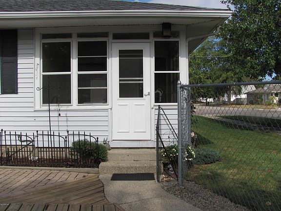 5th image of 1004 Buckingham St SW