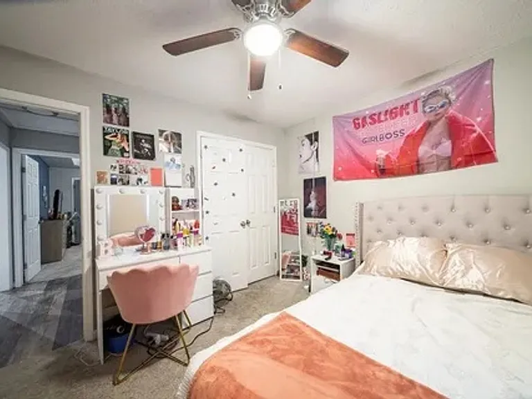 5208 Spinnaker Ct — Photo 12