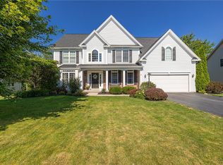 162 Millford Xing, Penfield, NY 14526