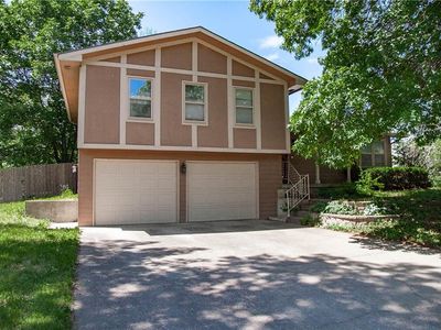 2701 Pebble Ln, Lawrence, KS, 66047