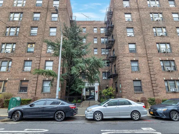 31-21 54th Street image 19 of 19