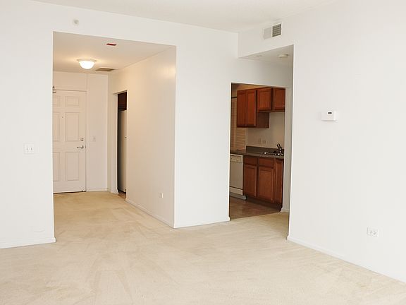 5th image of 9670 Franklin Ave Unit 308