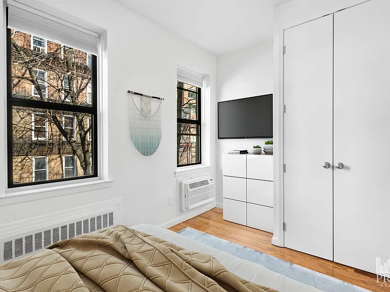 335 E 81st St #2A — Photo 3