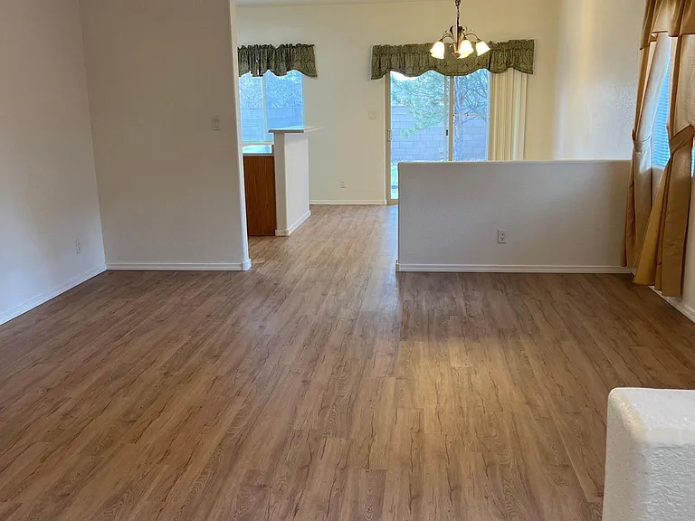 5732 Valle Alegre Rd NW — Photo 2
