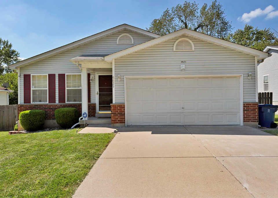 1st image of 6625 Sassenrath Ln