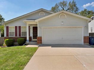 6625 Sassenrath Ln, Saint Louis, MO