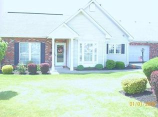 33 Links Dr, New Castle, PA 16101