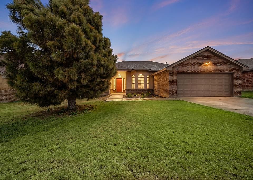 1st image of 609 Baylor Blvd