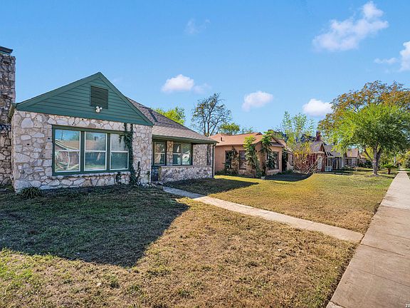 2nd image of 438 Vanderbilt