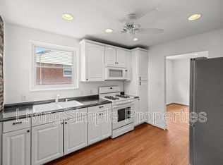 1207 Brooke Dr, Rockville, MD 20851