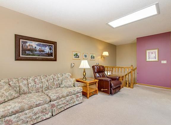 5th image of 21175 W Linwood Dr NE
