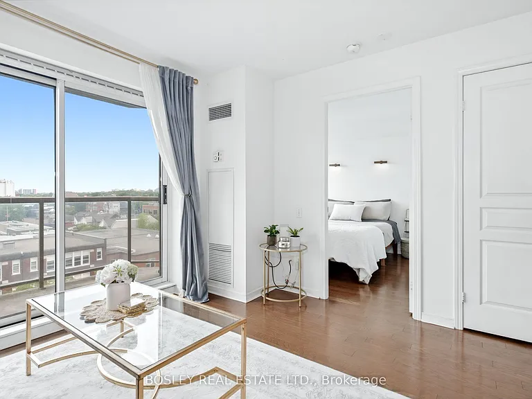140 W Bathurst St #803 — Photo 14