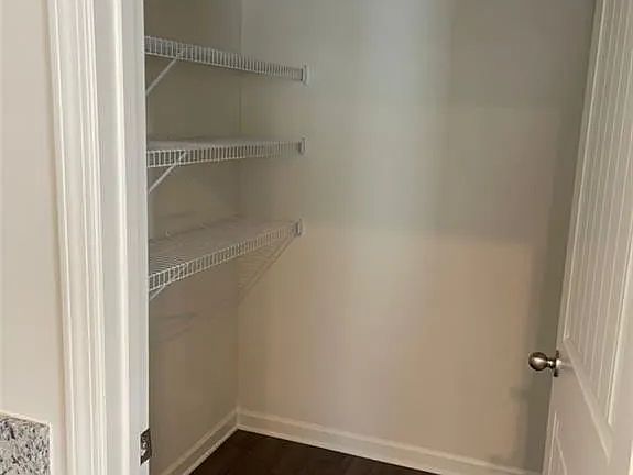 4th image of 5351 Aster Pl