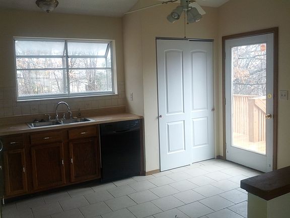 Exit kitchen to the Deck