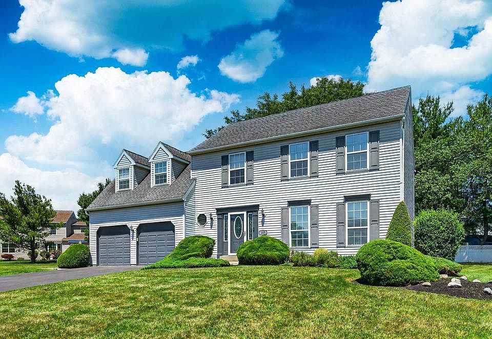 1st image of 105 Elio Cir