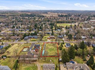 10 Orangeville St, Erin, ON N0B 1Z0