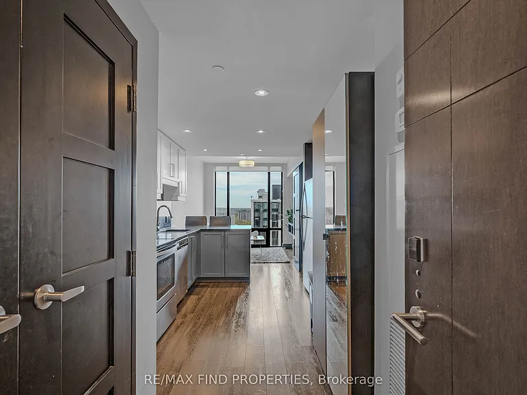 330 Phillip St #2709 — Photo 9