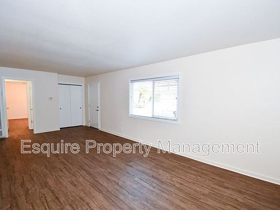 2nd image of 5009 Nautilus St APT 10