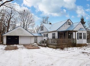5070 Auker Dr, Flint, MI