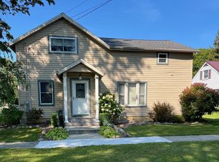 203 N Elm St, Ithaca, MI 48847
