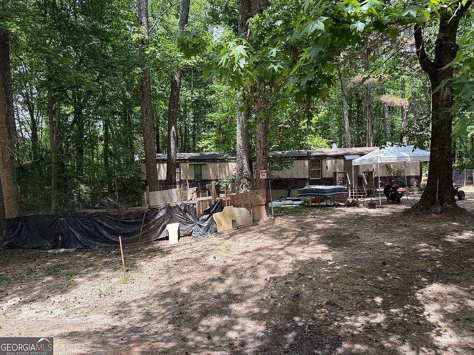 2nd image of 190 Akin Rd