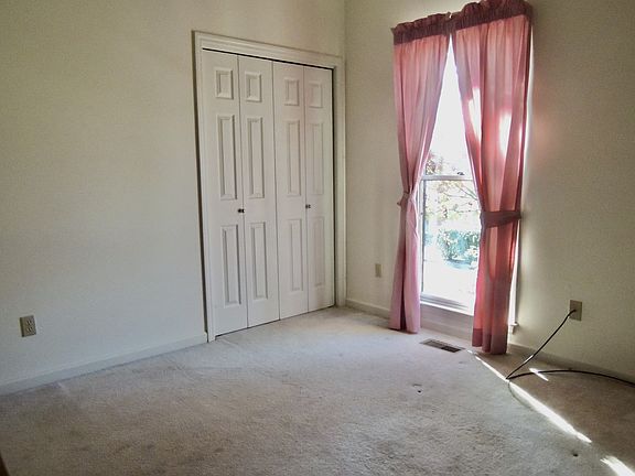 5th image of 6508 Chessington Dr