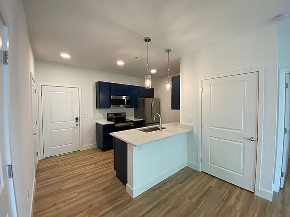 3rd image of 3579 Genoa Dr #37de86ddd