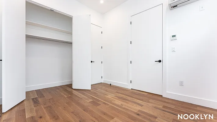 Rented by Nooklyn NYC LLC | media 9