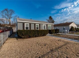 74 McAloon St, Pawtucket, RI 02861