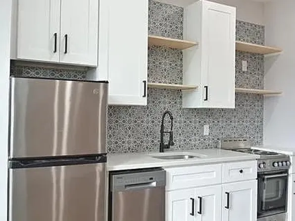 4139 W Girard Ave APT 3, Philadelphia, PA 19104