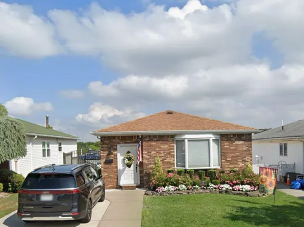 47 Macon Ave, Staten Island, NY 10312