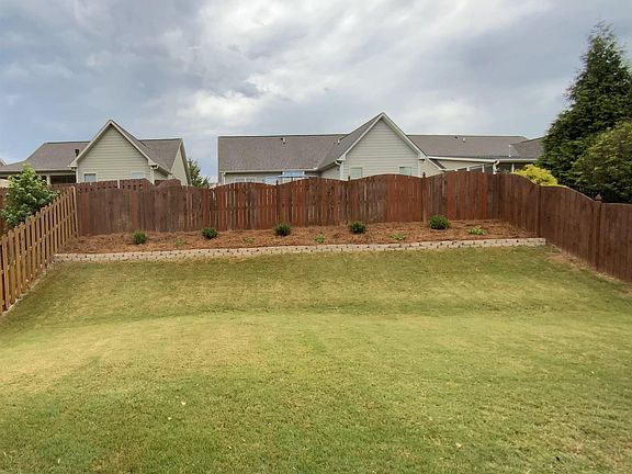 3rd image of 4840 Coopers Creek Ln